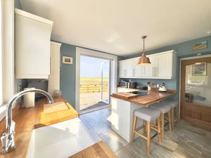 Photo 17- click for photo gallery